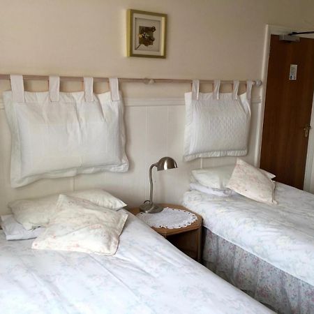 Milka'S Hotel Оксфорд Екстериор снимка